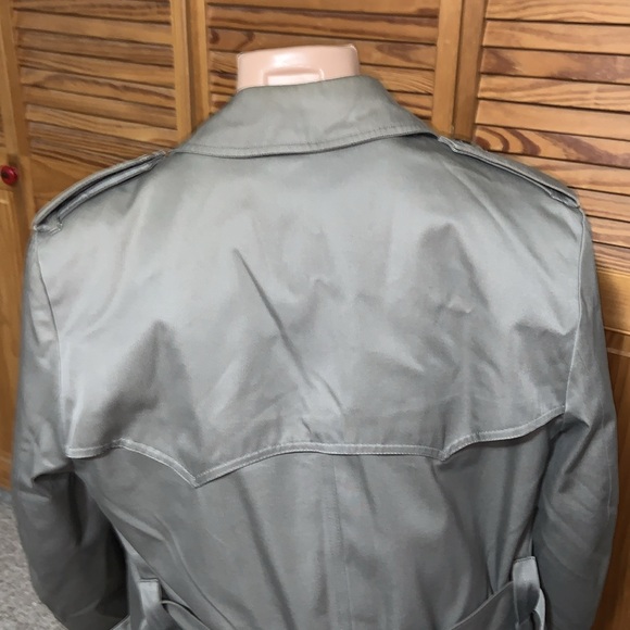 London Fog Towne trench coat 38 short with belt and fleece liner taupe excellent - Picture 6 of 15